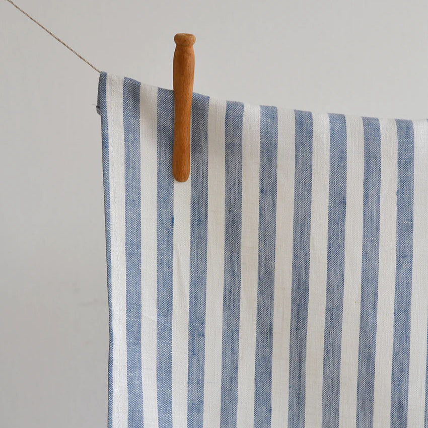 A classic for your summer decor! These blue 'n' white stripe kitchen towels, Oeko-tex certified European linen are absorbent, lint-free, and quick-drying - the perfect sustainable and stylish option for your home or cottage! B Designed and made in Canada 100% linen Size 17x27"