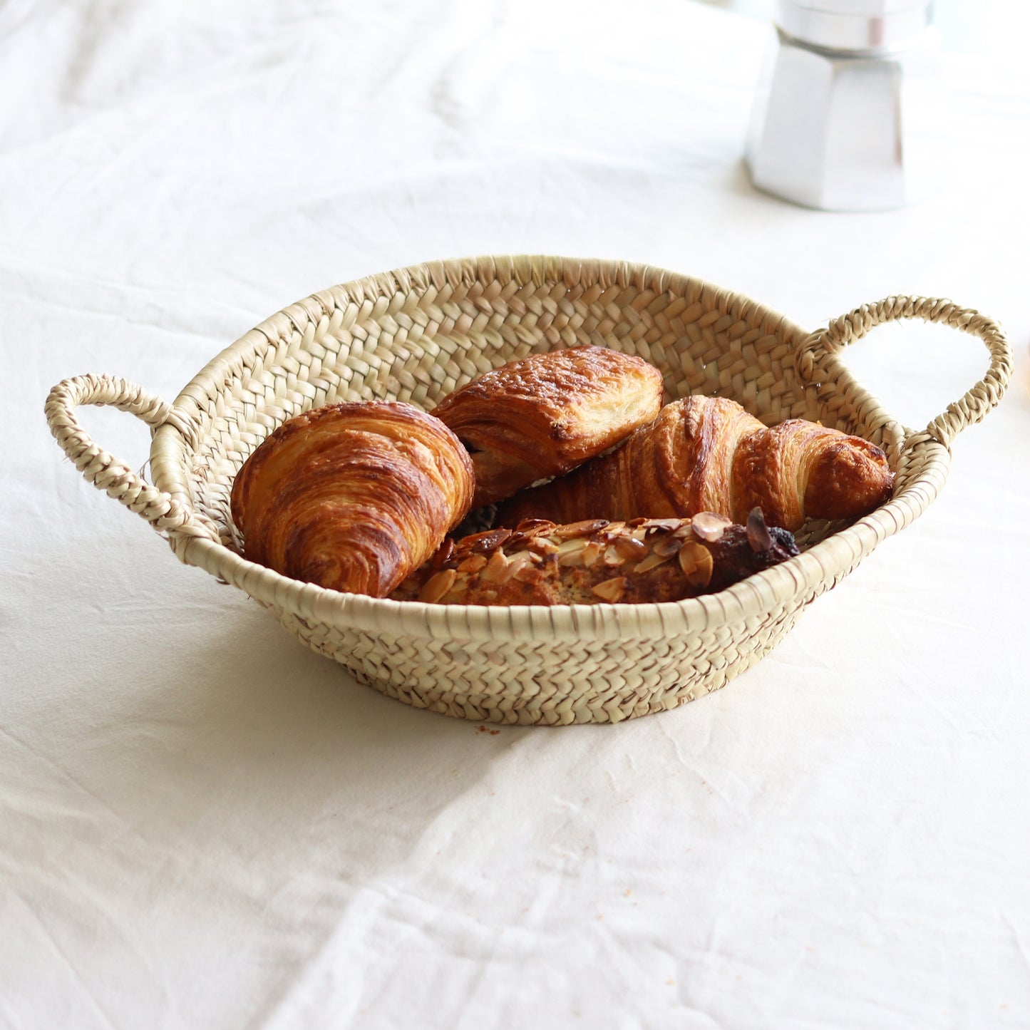 Versatile Handwoven Straw Platter